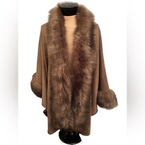 Dolce Cabo Mocha fur trimmed cape shawl sweater open size New
